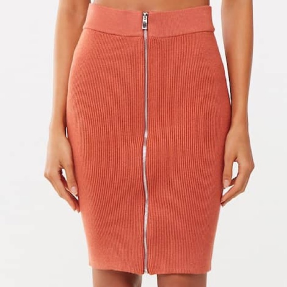 Zip front skirt